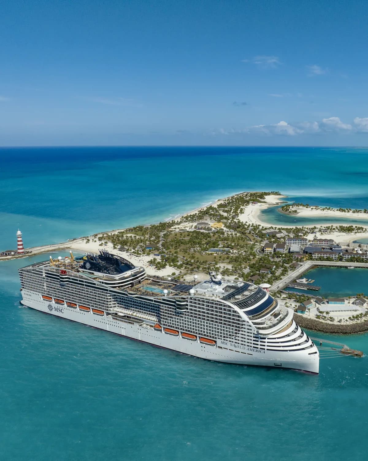 MSC World America an Ocean Cay auf den Bahamas