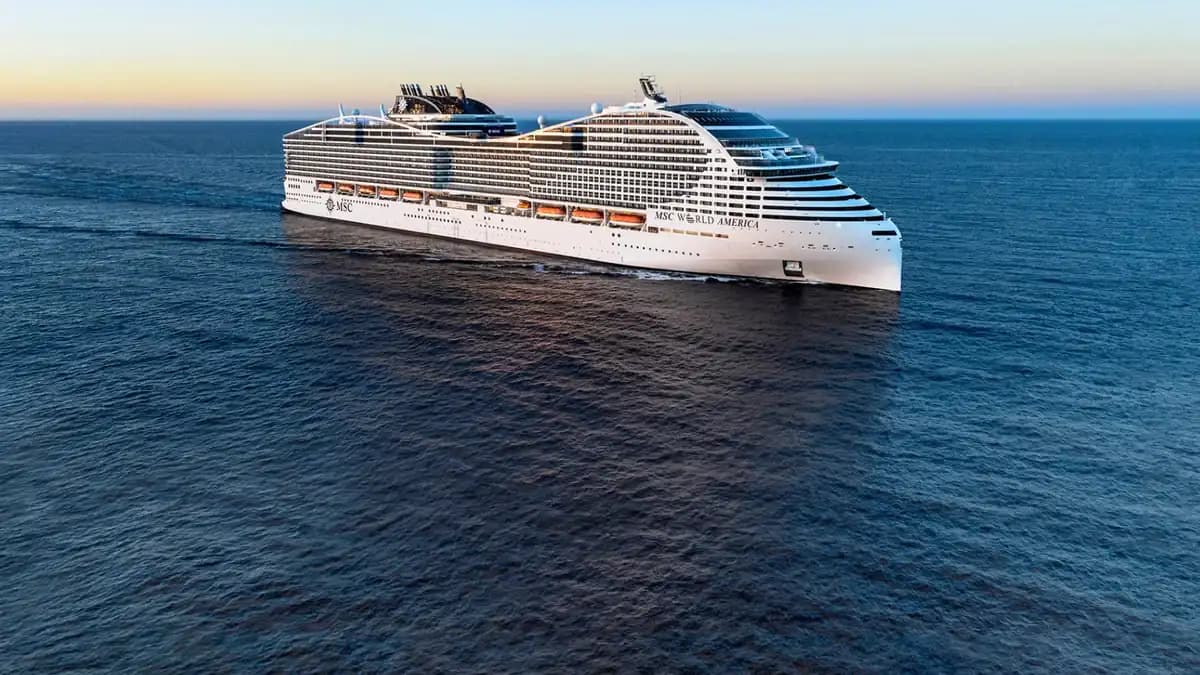MSC World America von MSC Cruises auf See